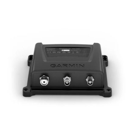 GARMIN AIS 800 jeladó/jelvevő